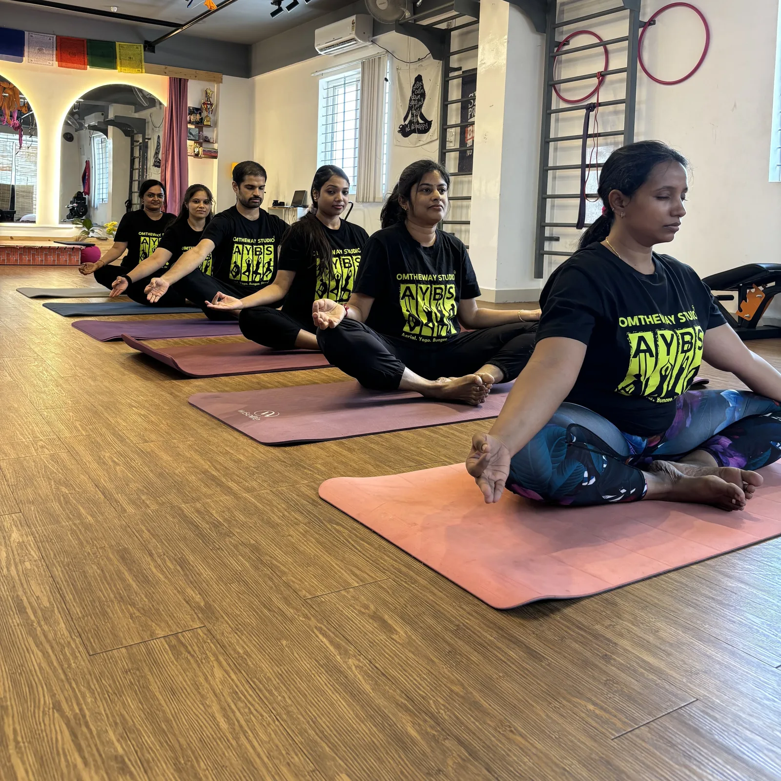 Yoga & Meditation at Omtheway