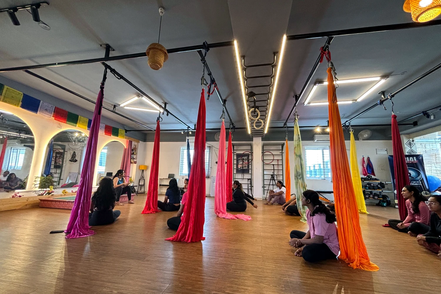 Omtheway studio and community space