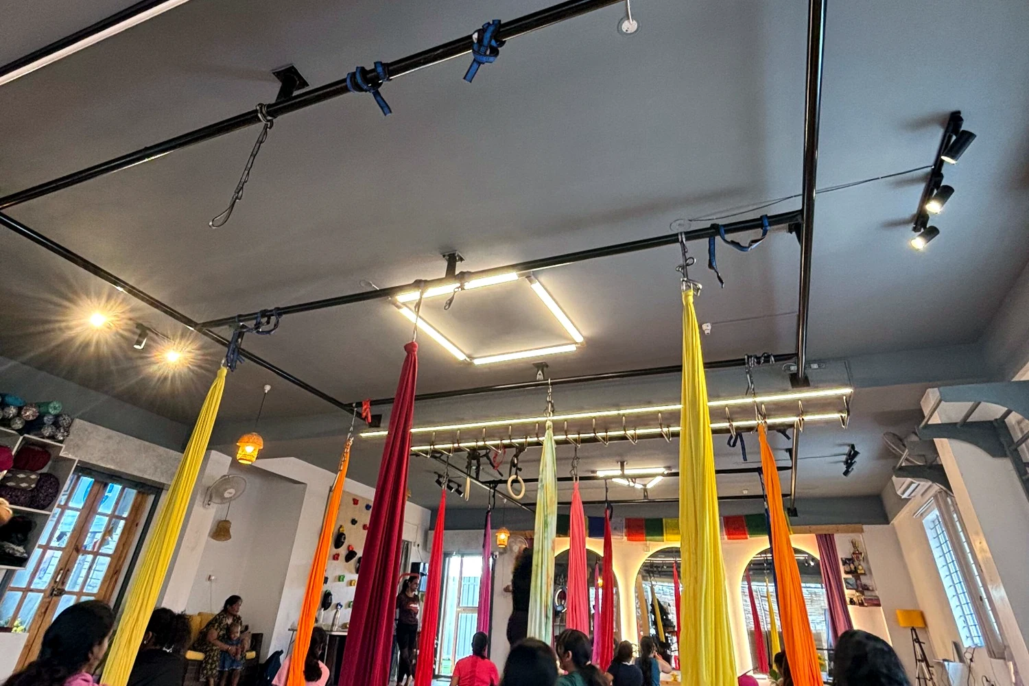 Omtheway studio and community space